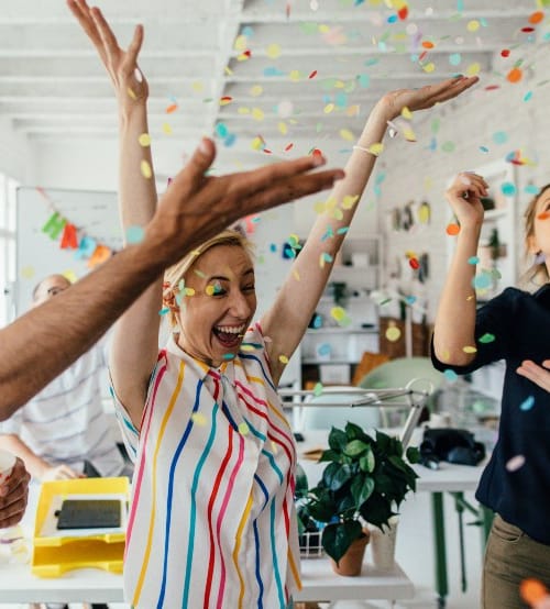 Impact of Company Culture: Positive Examples and Negative Signs