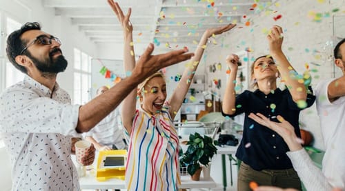 Impact of Company Culture: Positive Examples and Negative Signs