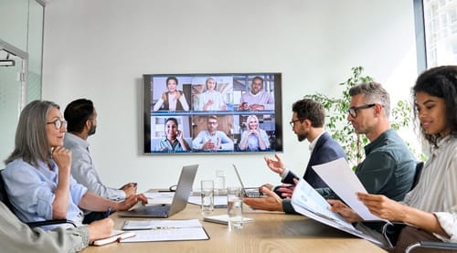 4 Hybrid Workplace Challenges — and How to Overcome Them