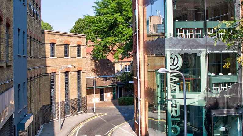 2-6 Boundary Row: A quirky, design-led office space in iconic Waterloo.